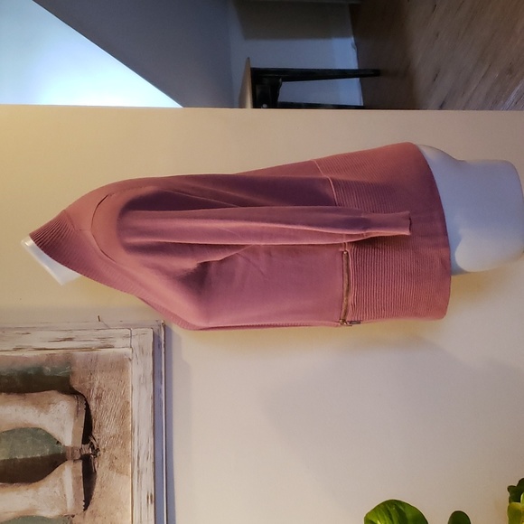 Premise Cardigan - Picture 5 of 8